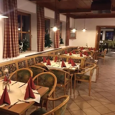 Hotel Burggasthof Weissenstein